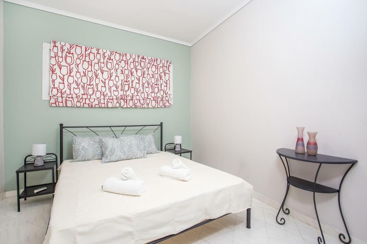 Flora'S Place Rhodes City Bagian luar foto